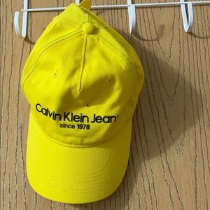 Yellow Calvin hat